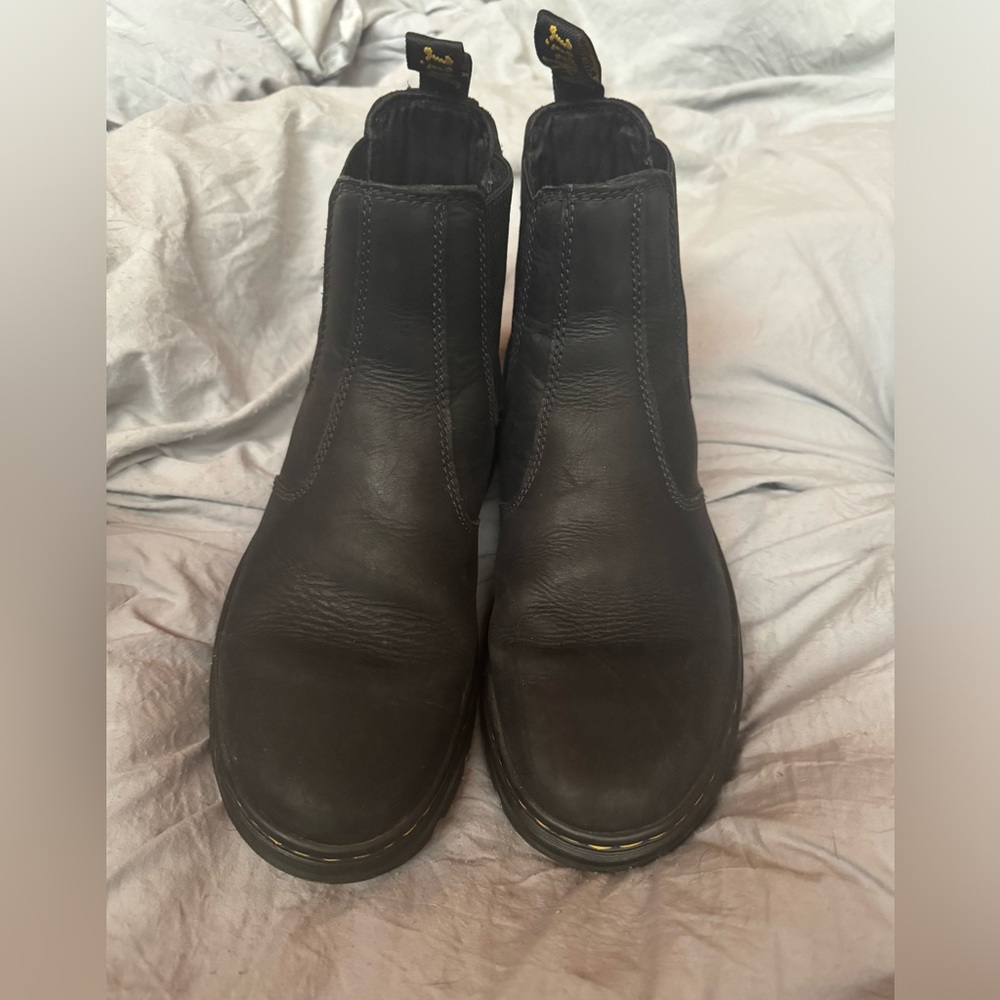 Doc Martin 2976 Chelsea Boot Size 7
